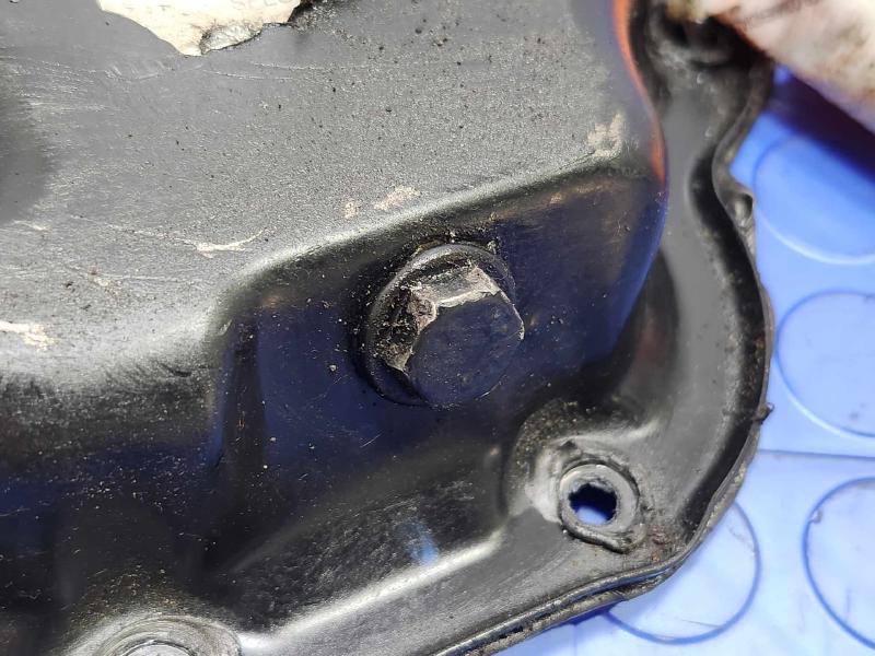 2015 Nissan Altima Oil Pan