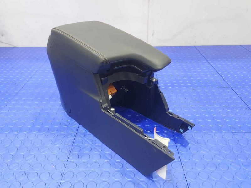 2021 Subaru Crosstrek Front Console