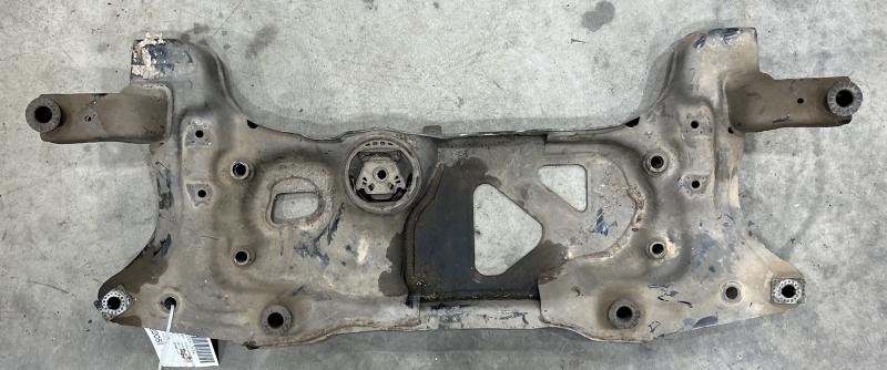 2015 Volkswagen Passat Crossmember/Cradle/Undercarria