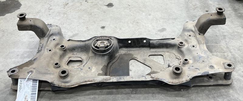 2015 Volkswagen Passat Crossmember/Cradle/Undercarria