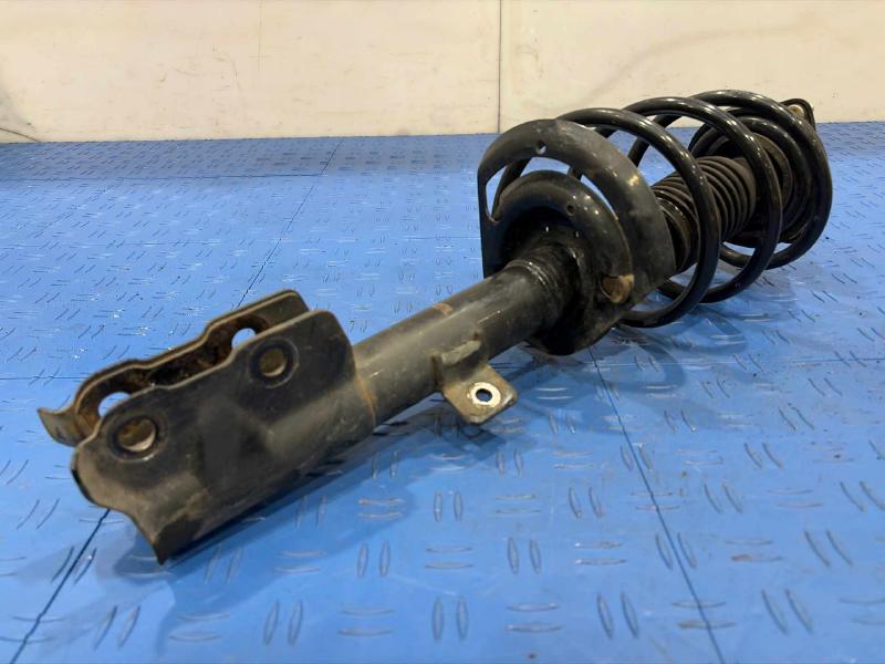 2012 Jeep Compass Strut Assembly