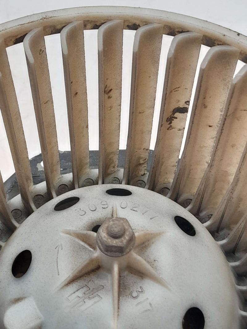 1988 Chevrolet Silverado 1500 Blower Motor