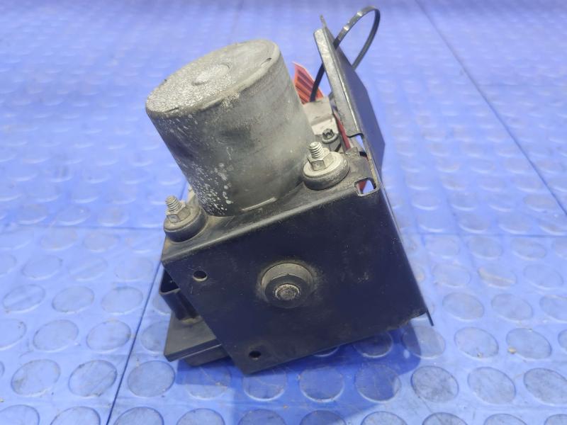 2011 Maserati Quattroporte Anti-Lock Brake Parts