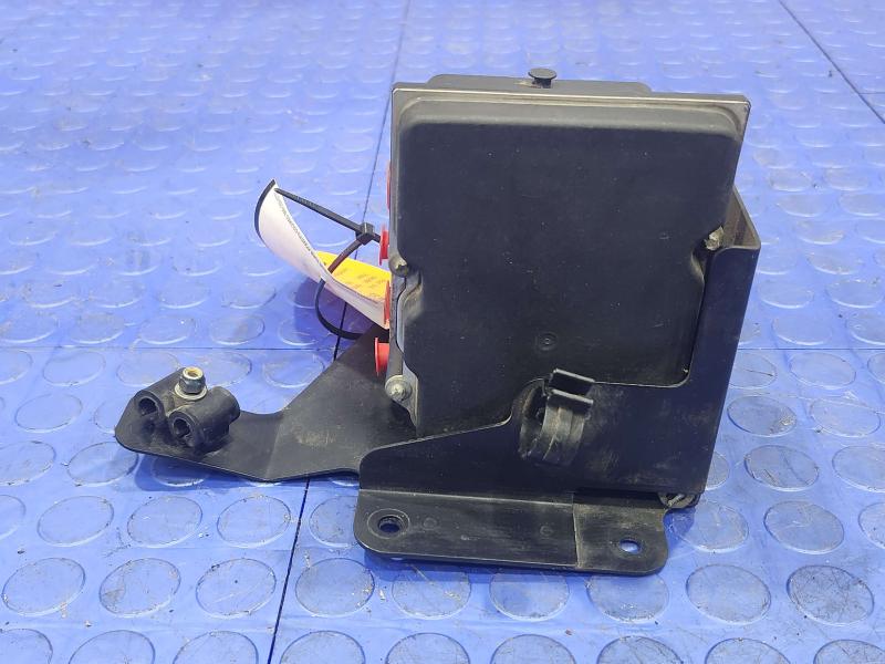 2011 Maserati Quattroporte Anti-Lock Brake Parts