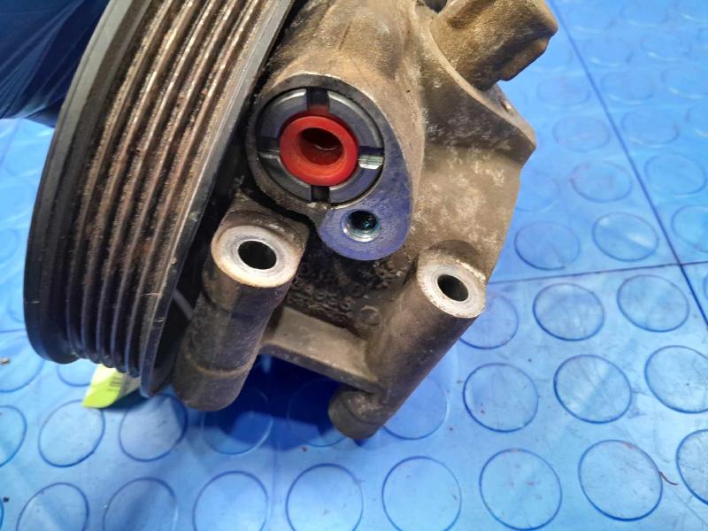 2011 Ford F-250 Super Duty Power Steering Pump/Motor