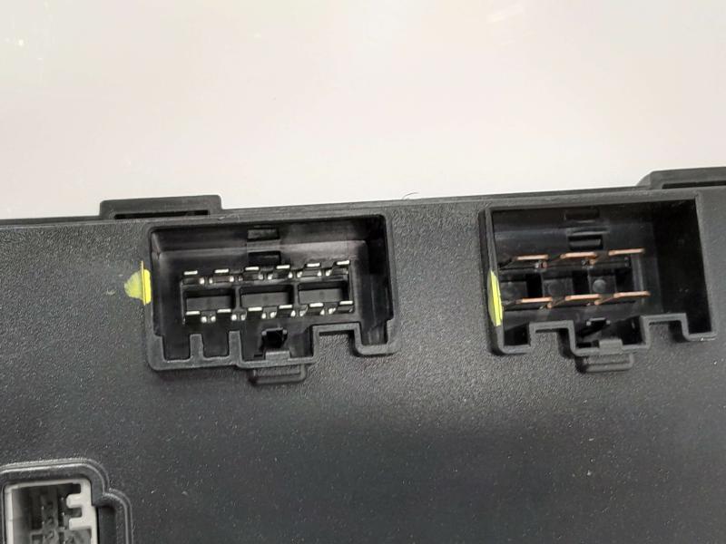 2012-2016 Tesla Model S Body Control Module BCM Genuine Part OEM 1010906-00-D