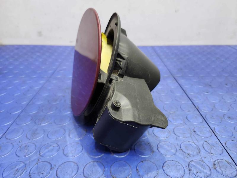 2011 Buick LaCrosse Fuel Tank Door