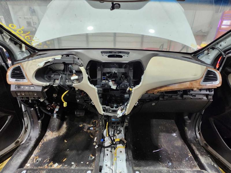 2015 Hyundai Santa Fe Dash Panel