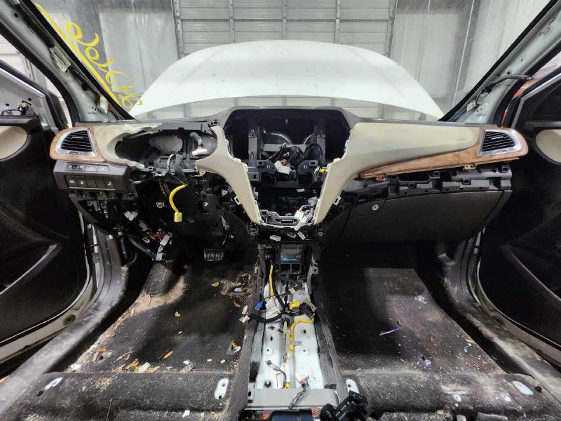 2015 Hyundai Santa Fe Dash Panel