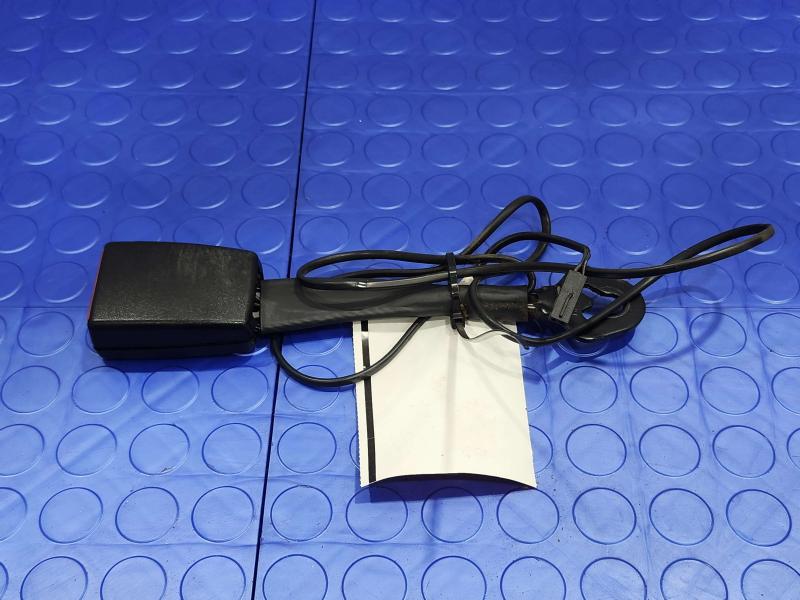 2016 Volkswagen Jetta Front Seat Belt
