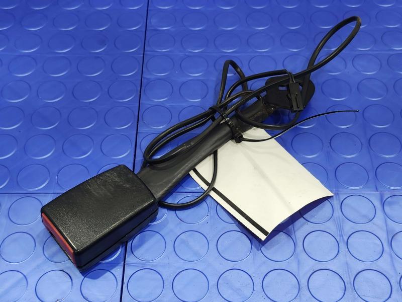 2016 Volkswagen Jetta Front Seat Belt