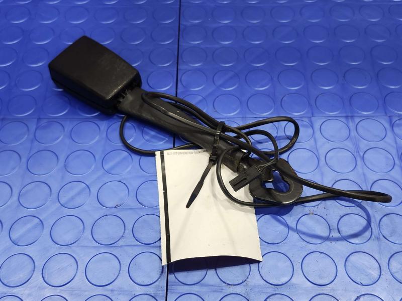 2016 Volkswagen Jetta Front Seat Belt