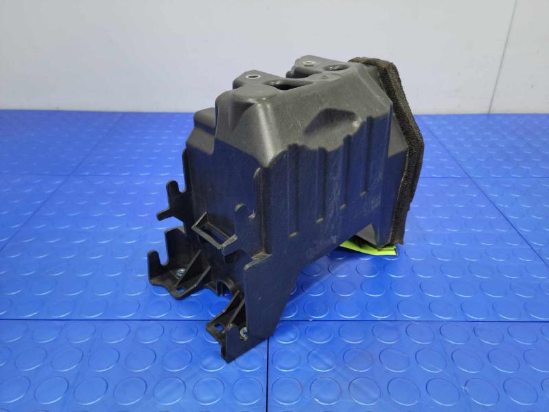 2016-2025 Volvo XC90 Battery Box Support Battery Genuine OEM Part 31353780