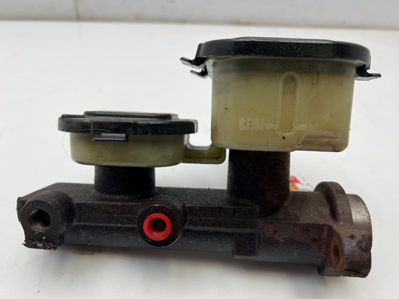 1993 Chevrolet G20 Master Cylinder