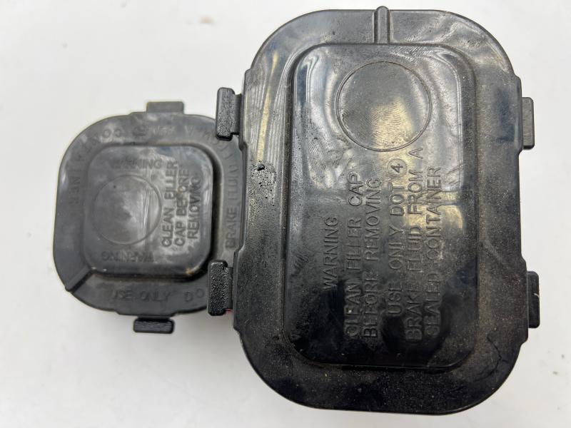 1993 Chevrolet G20 Master Cylinder