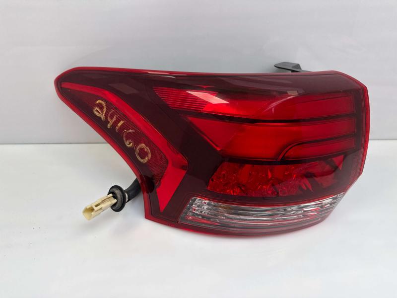 2016 Mitsubishi Outlander Tail Light Assembly