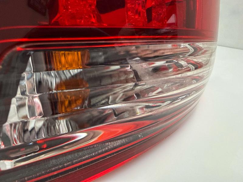2016 Mitsubishi Outlander Tail Light Assembly