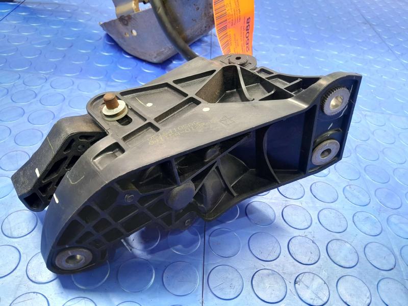 2015 Dodge Charger Brake Pedal