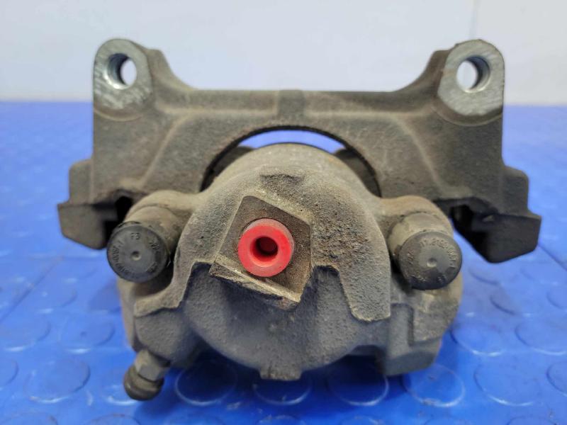 2014 Volkswagen Passat Caliper