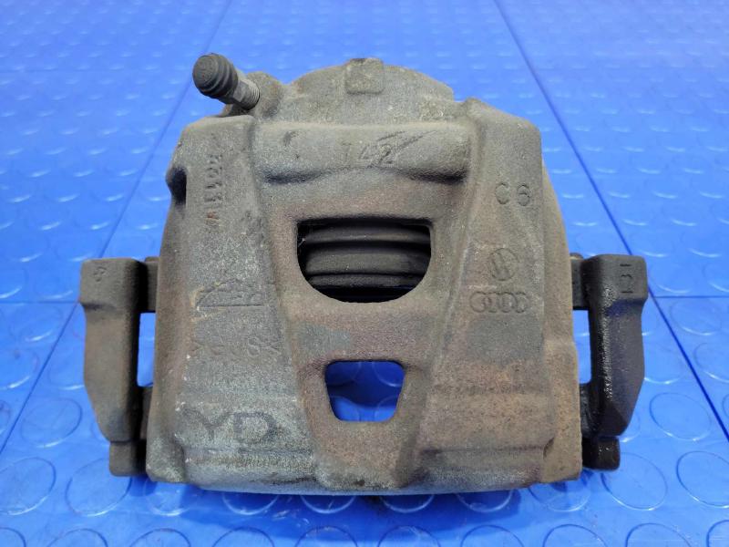 2014 Volkswagen Passat Caliper
