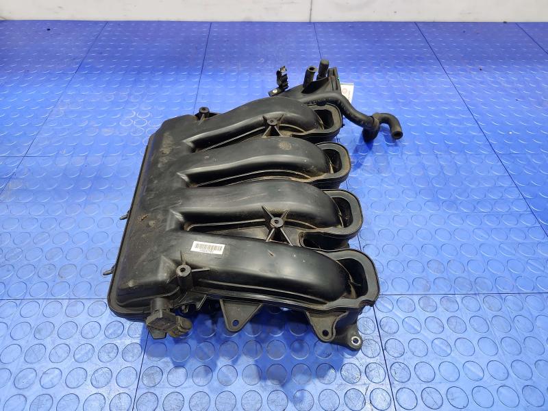 2017 Chrysler 200 Intake Manifold