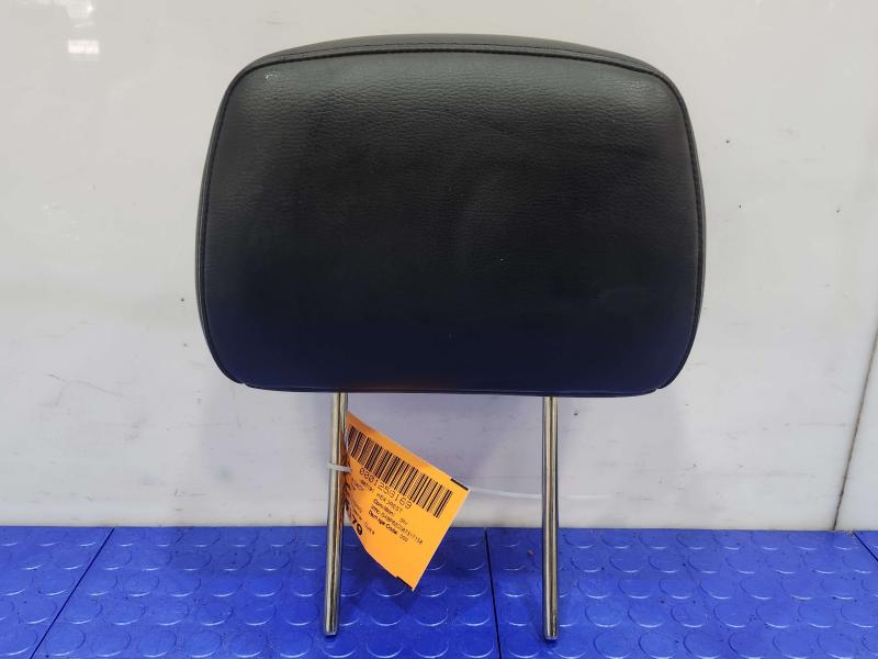 2008 Subaru Legacy Headrest