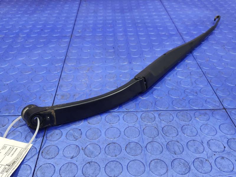 2018 Nissan Maxima Wiper Arm