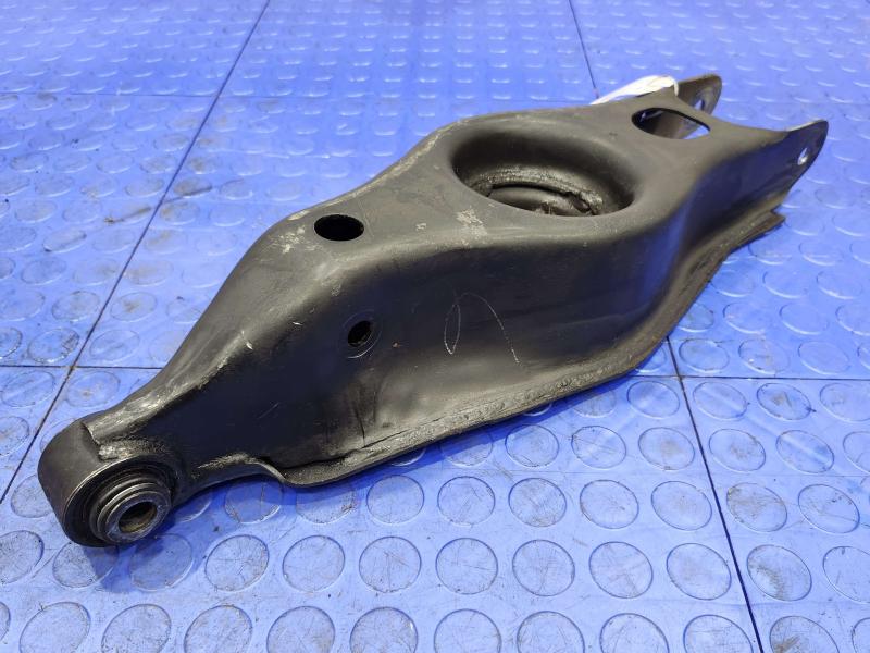 2014 Dodge Challenger Lower Control Arm Rr