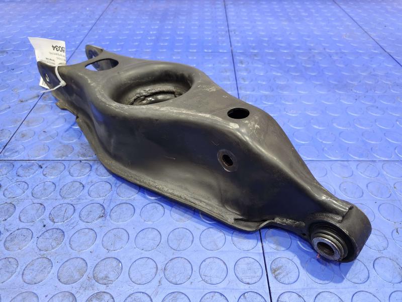 2014 Dodge Challenger Lower Control Arm Rr