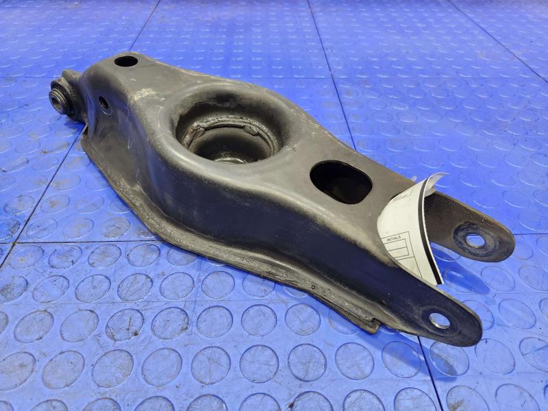 2014 Dodge Challenger Lower Control Arm Rr