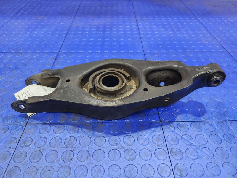 2014 Dodge Challenger Lower Control Arm Rr