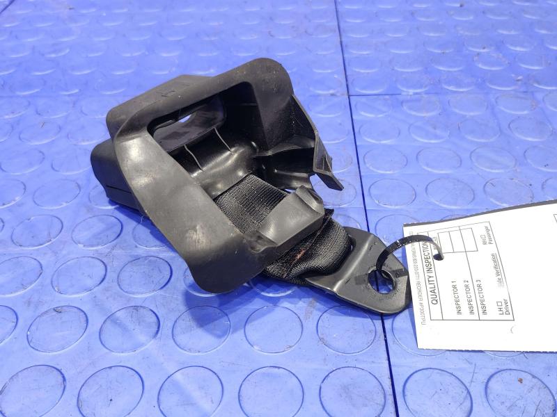 2017 Toyota Prius Rear Seat Belt