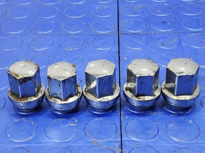 2015 Ford Mustang Lug Nuts