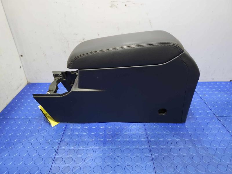 2015 Subaru Legacy Front Console