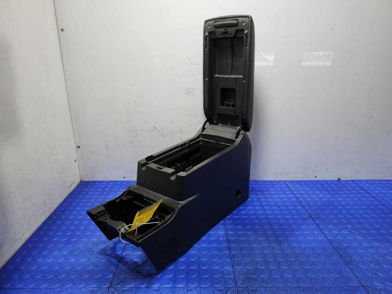 2015 Subaru Legacy Front Console
