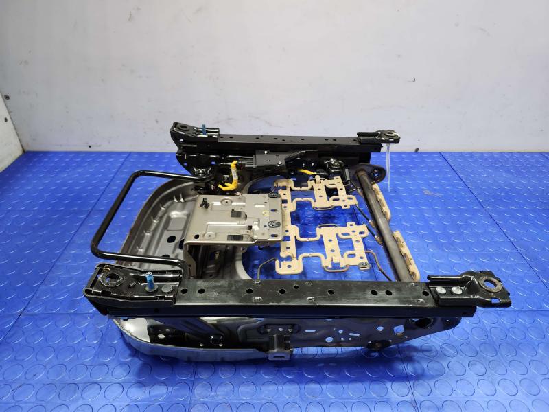 2015 Kia Optima Seat Track