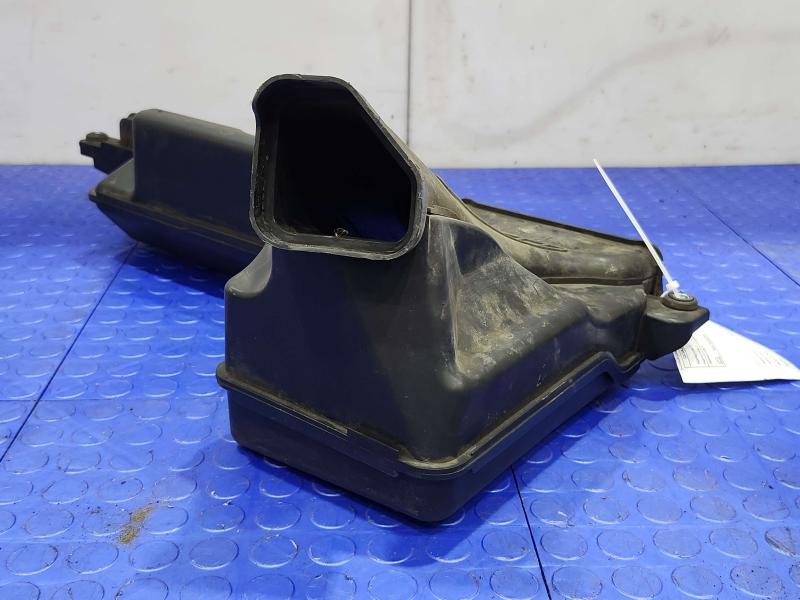 2013-2016 Nissan Pathfinder 3.5L OEM Engine Air Inlet Duct Genuine 165543JA0A