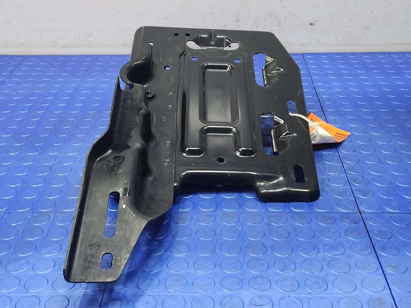2016 Chevrolet Silverado 1500 Battery Tray