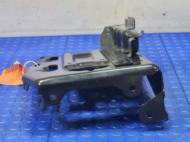 2016 Chevrolet Silverado 1500 Battery Tray
