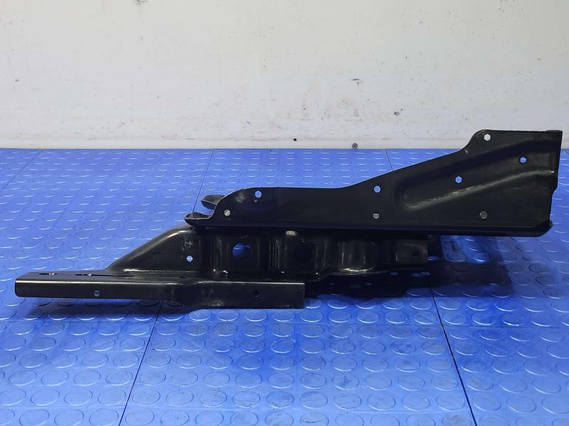 2016 Chevrolet Silverado 1500 Battery Tray