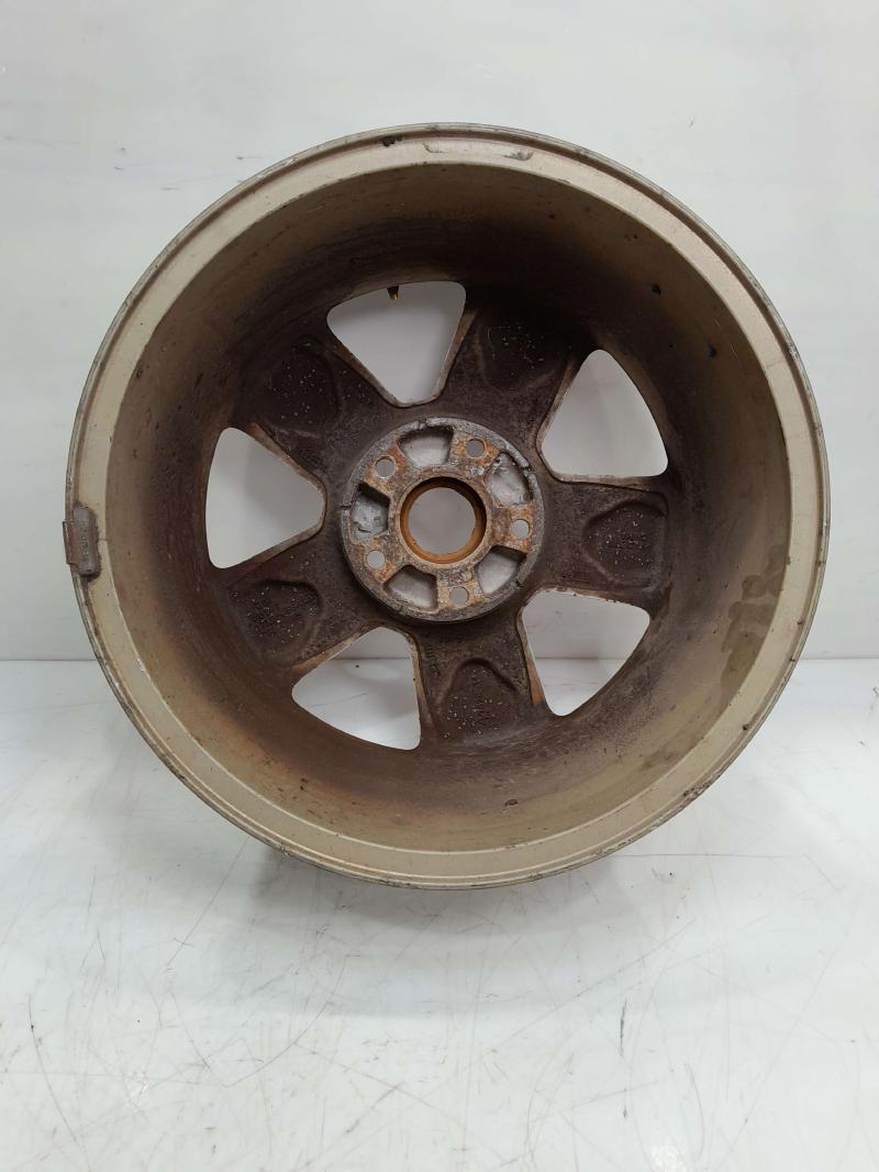 2011 Jeep Grand Cherokee Wheel