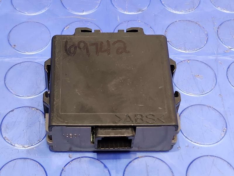 2010 Toyota Prius Chassis Brain Box