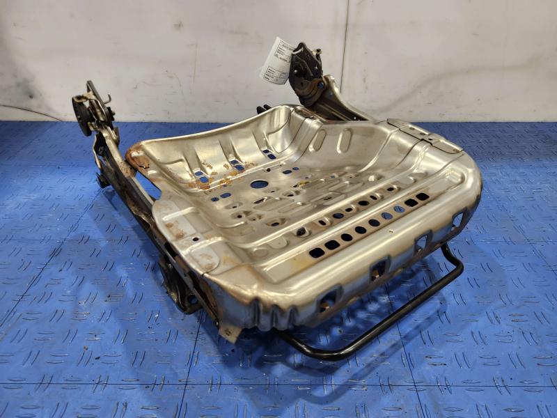 2002 Toyota Camry Seat Track