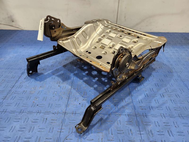 2002 Toyota Camry Seat Track