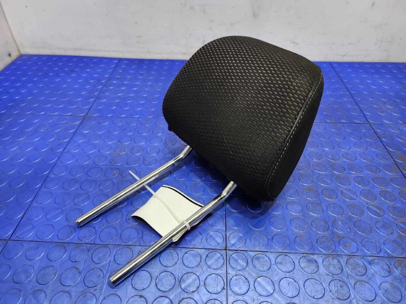 2015 Subaru Legacy Headrest