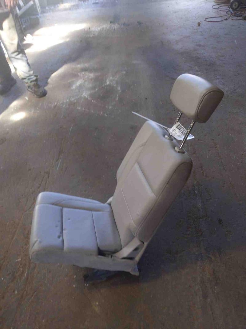 2004 2005 2006 2007 2008 2009 2010 Infiniti QX56 Third Row Seat RH Passenger Side Gray Leather OEM