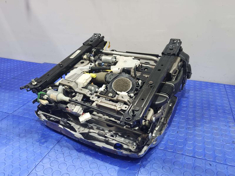 2008 Lexus LS 460 Seat Track