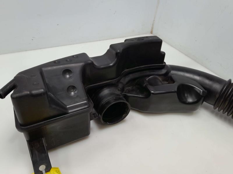 2014 Subaru Forester Air Intake Tube/Resonator