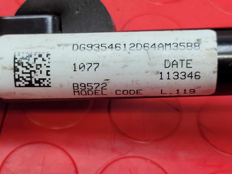 2014 Ford Fusion Front Seat Belt