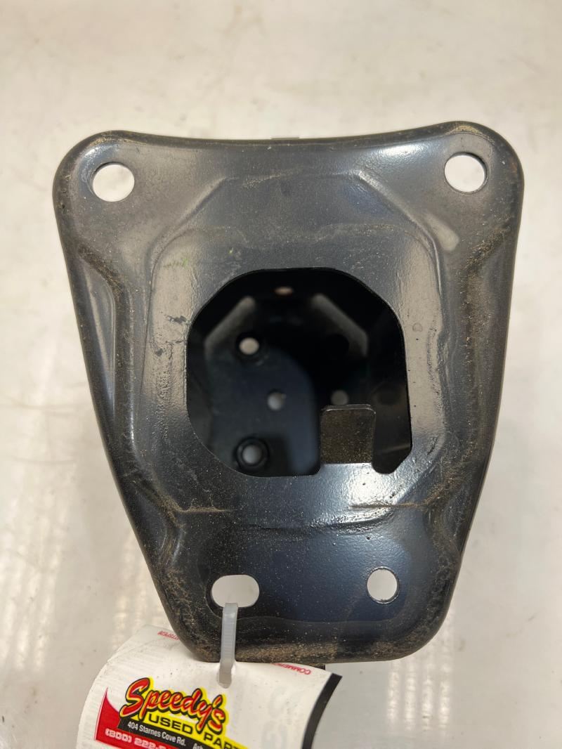 2019 Toyota Corolla Bumper Bracket